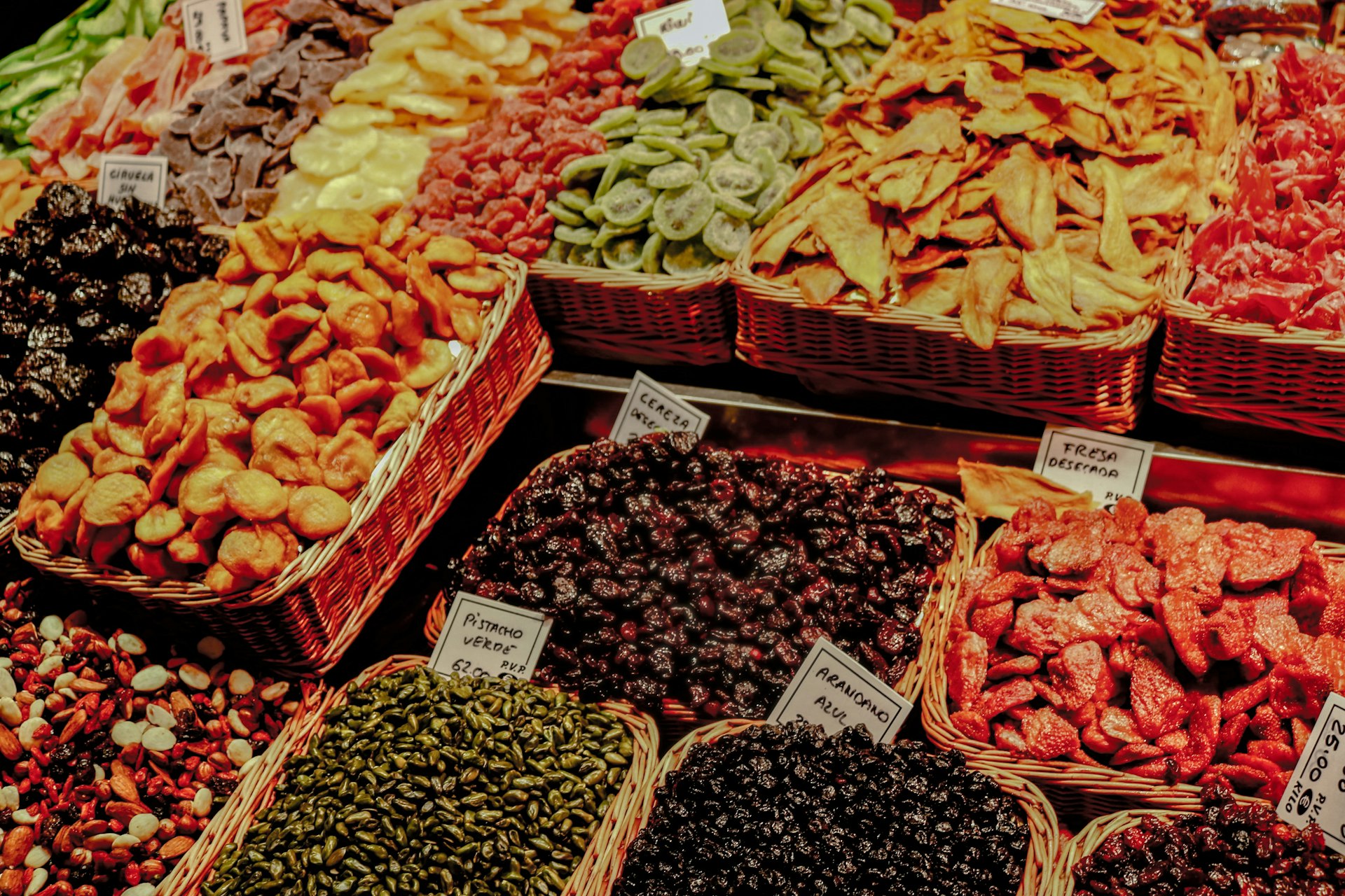 brown and green vegetable on brown wooden crate